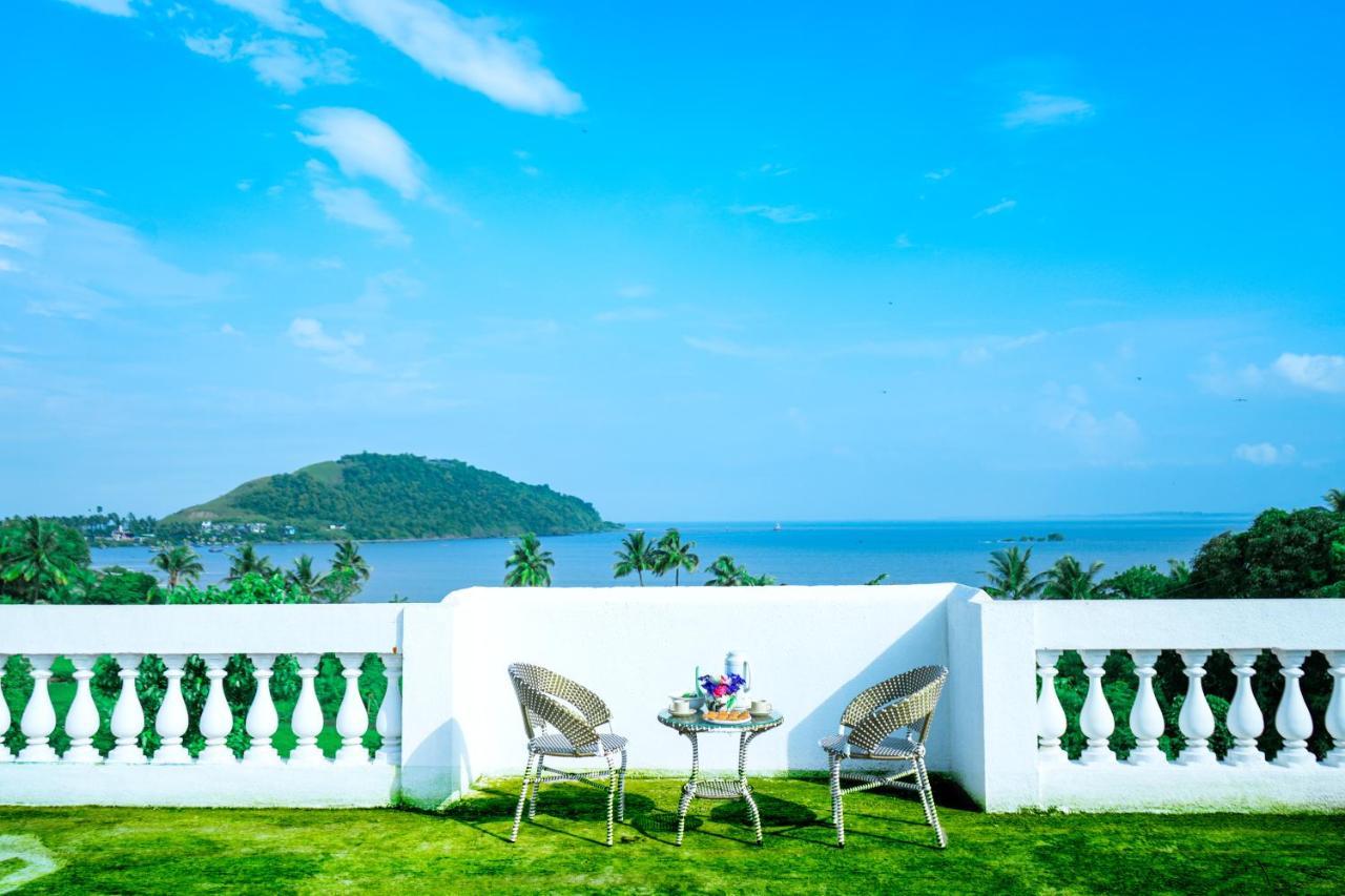 Spicy Mango Ocean Paradise - Luxurious Sea View Villa In Alibaug Christpada Esterno foto