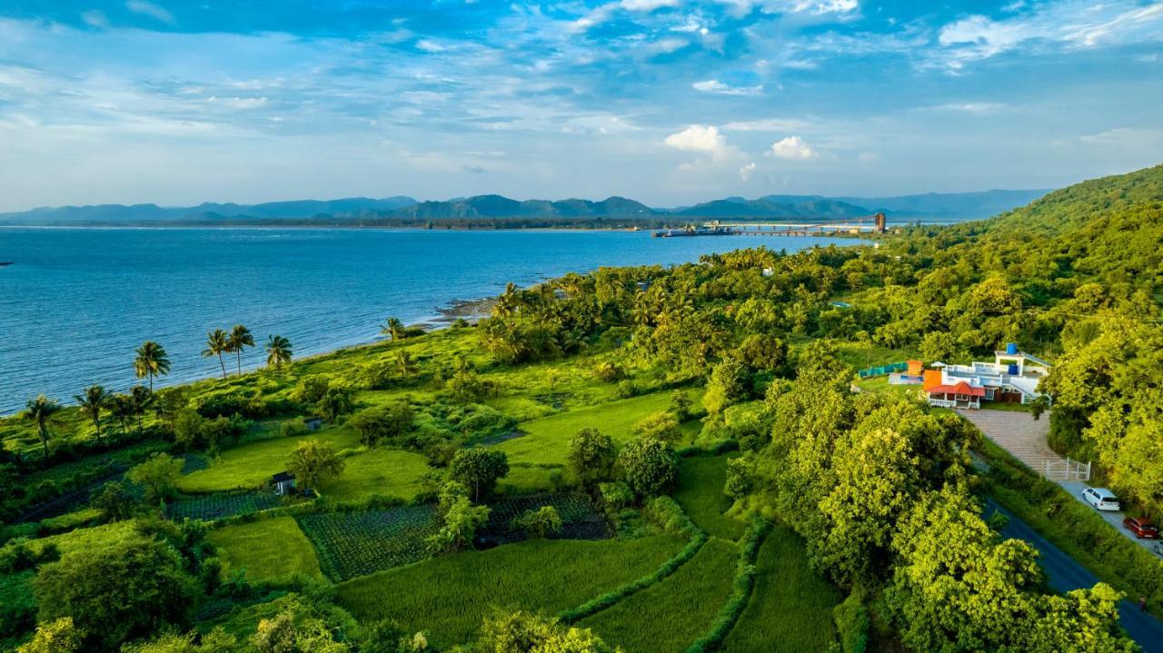 Spicy Mango Ocean Paradise - Luxurious Sea View Villa In Alibaug Christpada Esterno foto